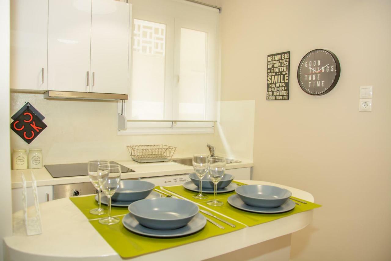 Neighborly Nest - Apartment In The Heart Of Athén Kültér fotó