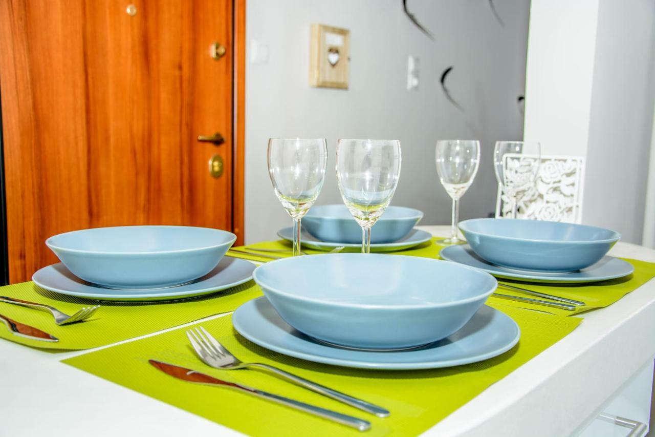 Neighborly Nest - Apartment In The Heart Of Athén Kültér fotó